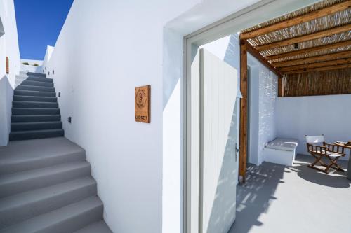 Thimari Lodge in Exo Gialos Thiras