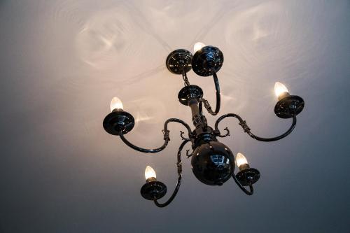 Harrogate Elite Self Contained Apartments - image 8