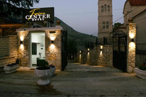 Viesnīcas āriene, Tepelena Center Hotel in Tepelenë