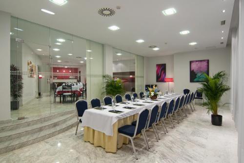 Hotel Castro Real - image 13