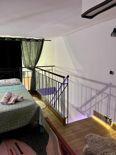 Chic & Cozy Apartment in Gazi, Athens 2