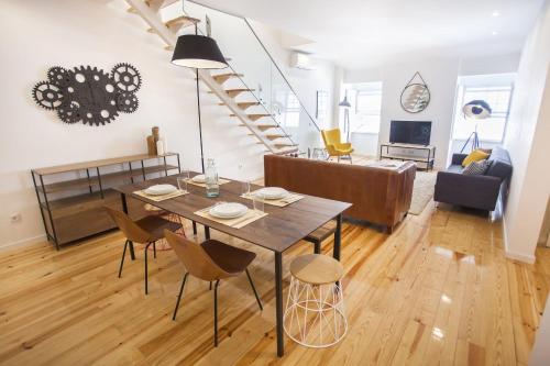 LovelyStay - Cais Apartment River View - image 7