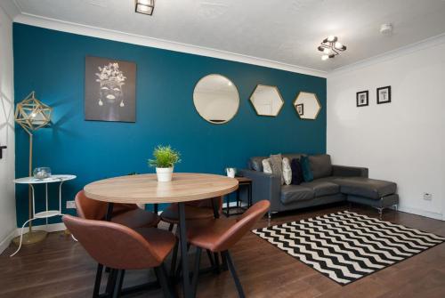BrightCentral Apartment With Parking — other in 9 Hanover Court Ground Floor (door on left), Glasgow, G1 2BG, United Kingdom