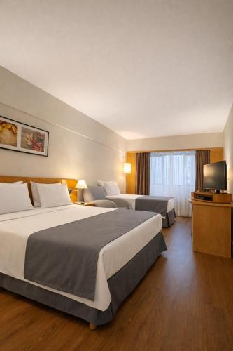 Alphaville Sol Hotel e Residence in バルエリ