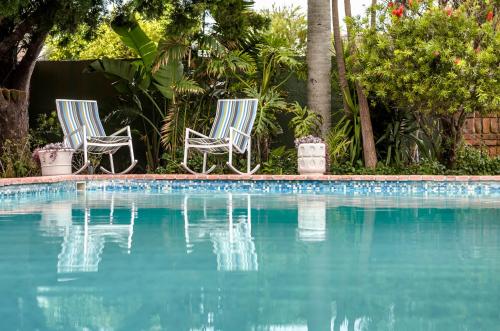 Admirals Lodge Guest House and Brightways self catering apartments