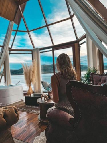 TiticacaMarkaLodge in Uros Islands