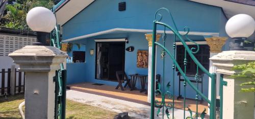 . Ryans Resort
