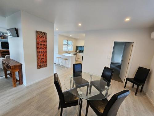 Stylish townhouse in Te Aroha