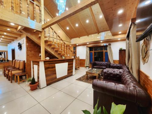The Morel House - A Forest Retreat in Narkanda