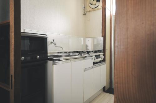 Kitchen, Sand Village Kikuna in Kohoku