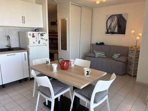 Appartement calme terrasse - 4 pers. - FR-1-250-341