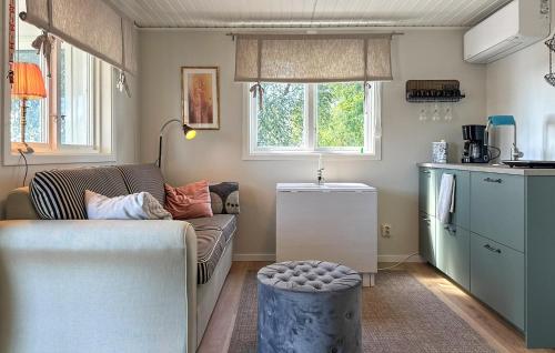 Lovely Home In Habo With House Sea View in Galleberg