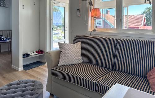 Lovely Home In Habo With House Sea View in Galleberg