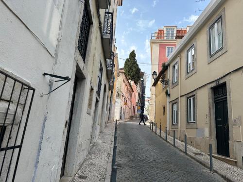 Cantinho Lusitano in Bairro Alto - image 4