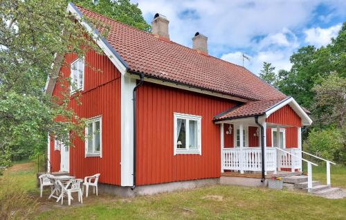 . 1 Bedroom Awesome Home In Lönashult