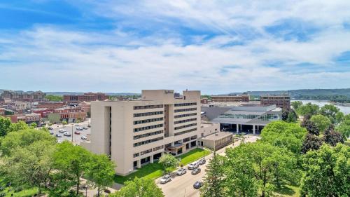 Radisson Hotel La Crosse