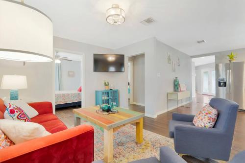 Luxurious Villa With Private Game Room – Your Ultimate Retreat For Fun And Relaxation! - San Antonio