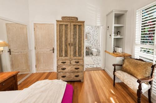 Mosman Oasis - Eclectic Garden Guest Room - LITT2 in Mosman