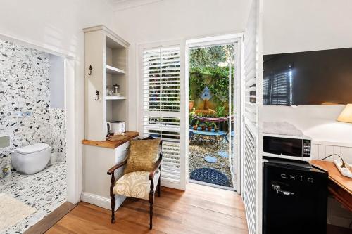 Mosman Oasis - Eclectic Garden Guest Room - LITT2 in Mosman