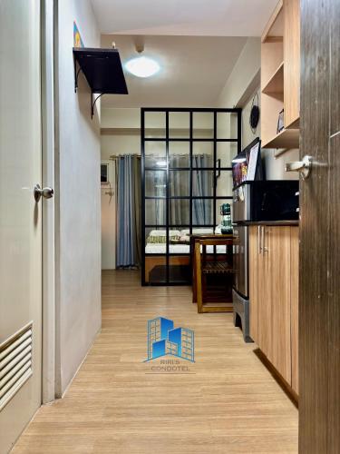 Studio and 1 Bedroom Unit at Riri's Condotel, The Loop Tower