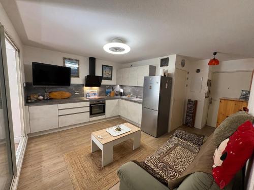 Théâtre Molière Apartment