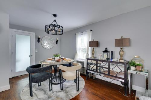 Rhode Island Family Retreat w/ Modern Interior! in 西沃威克
