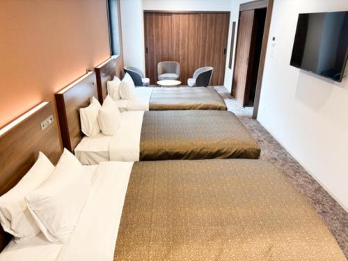 Hotel LiVEMAX Tokuyama Ekimae in Shunan