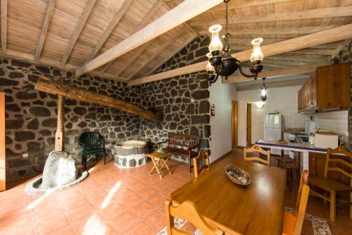 Casa do Alambique in Santa Luzia (Pico Island)