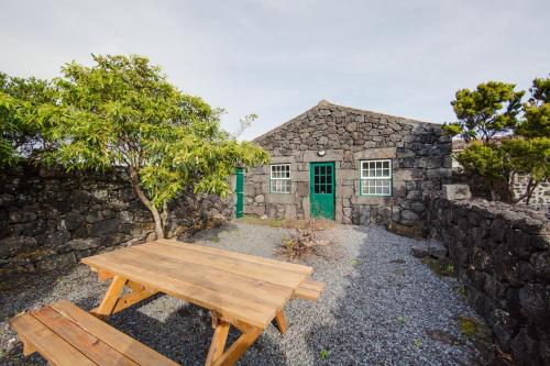 Casa do Alambique in Santa Luzia (Pico Island)