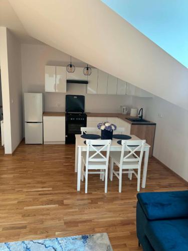 Iekārtas, Apartamenty nad Zalewem in Sochocin