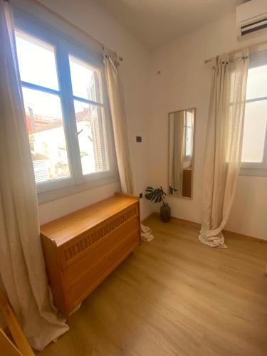 2 bedrooms, 3 beds