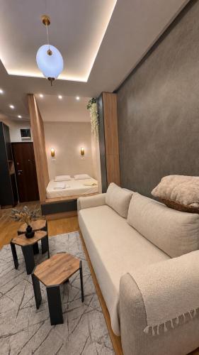 Studio 7 - City Center & Private Parking
