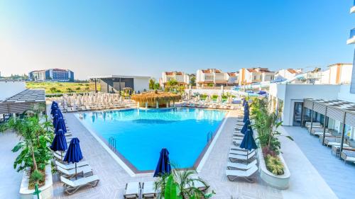 Çenger Blue Collection Hotel Ultra All Inclusive – Manavgat, NJ