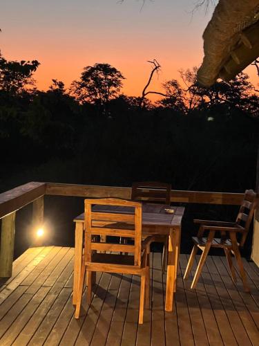 Restorāns, Khwai Game Lodge and Campsite in Khwai