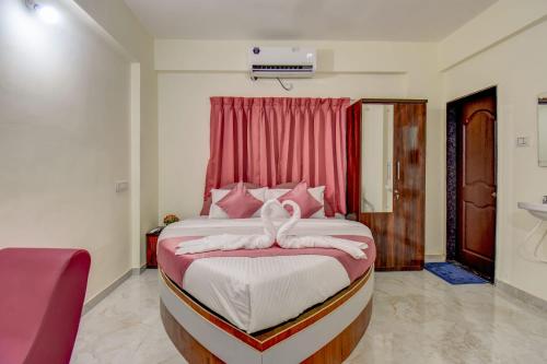 Comfort Stay Business Hotel in Kharadi