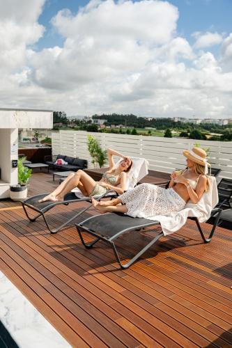Swimmingpool, Oporto Fly Hotel in Maia