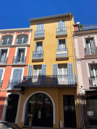 Cozy T2 appartement Vieux Fréjus (Cozy T2 appartement Vieux Frejus) in 弗雷瑞斯