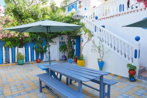 La Planque - Appart Hotel - Vue sur mer in Oued Laou