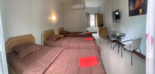 บ้านพักณัฐรินีย์ Room Type - Family Room