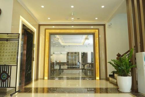 Khách Sạn Hercury FLC Sầm  Sơn in Thanh Hoá / Sầm Sơn Beach