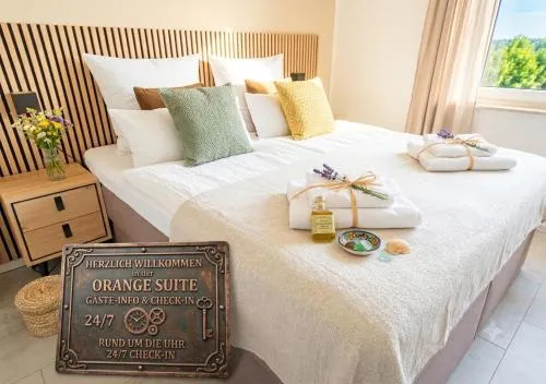 Orange Suite - Business & Relax in Großenbaum in Duisburg, Deutschland