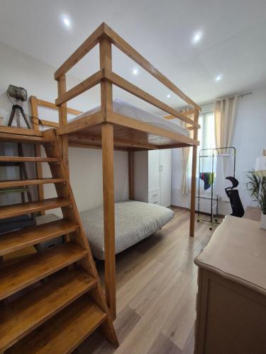 Wonderful heart of Nice, AC, 15