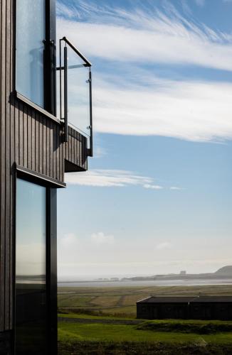 A szálláshely kívülről, Black Beach Suites in Solheimahjaleiga