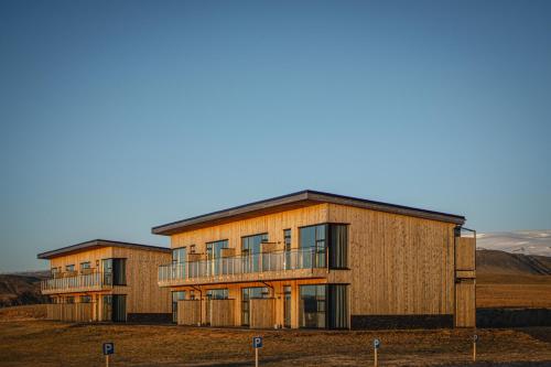 A szálláshely kívülről, Black Beach Suites in Solheimahjaleiga
