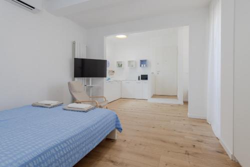 HOMESTWENTY3 - Home eight - RENOVATED IN 2026