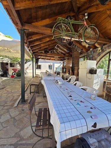 Authentic Village House in Leontari