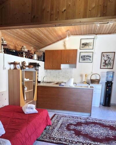 Authentic Village House in Leontari