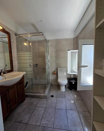 Authentic Village House in Leontari