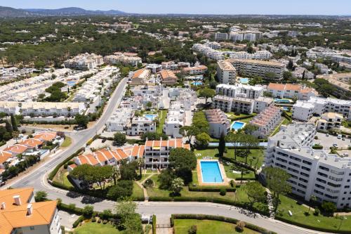 Casal das Alfarrobeiras by Hdproperties - image 2