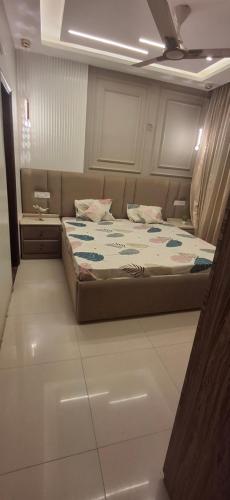 Good room with all amenities and good host